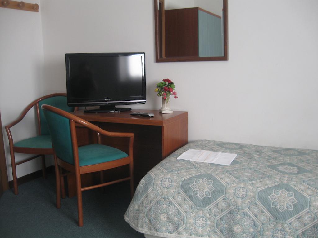 albergo del turista srl Vernasca Esterno foto