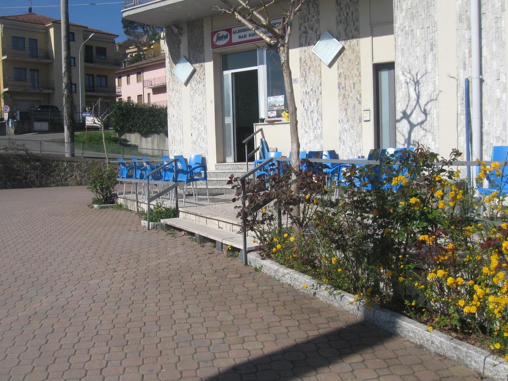 albergo del turista srl Vernasca Esterno foto